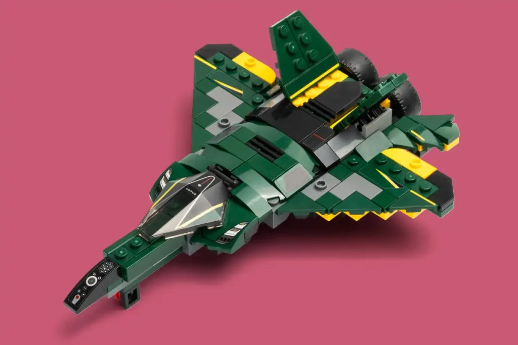 lego caza de combate