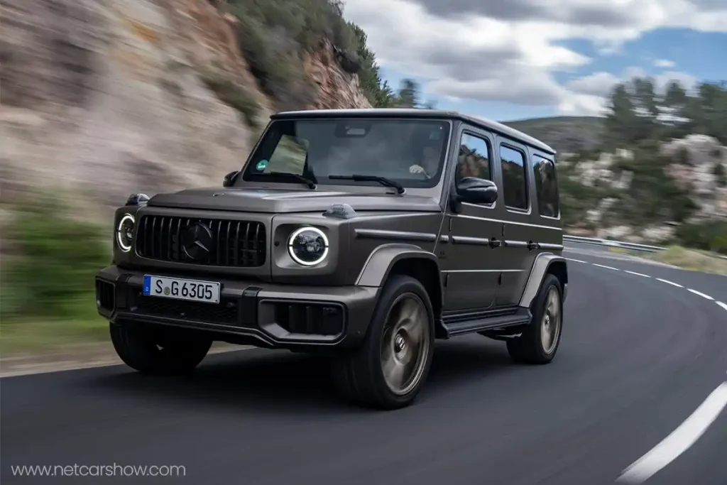 el mercedes amg g63 de 2024 en gris