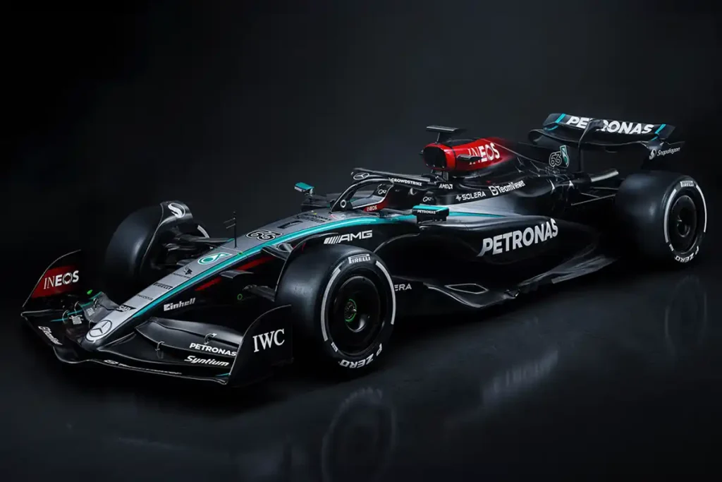 formula 1 mercedes de la temporada 2024 petronas w15