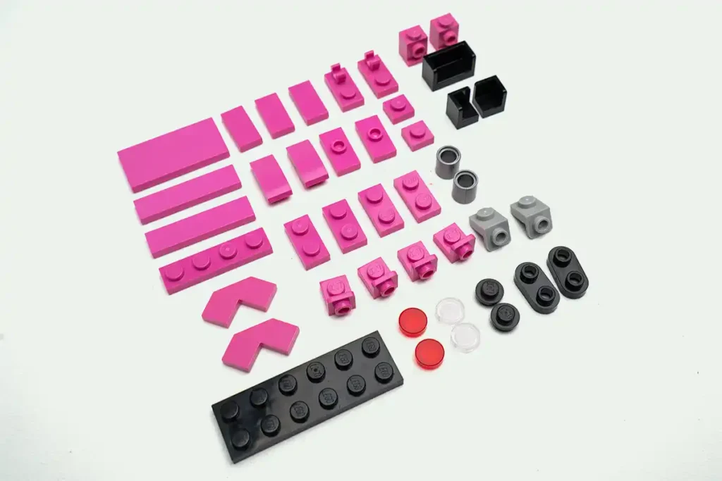 las piezas que vienen en el kit de piezas del Lego S2000